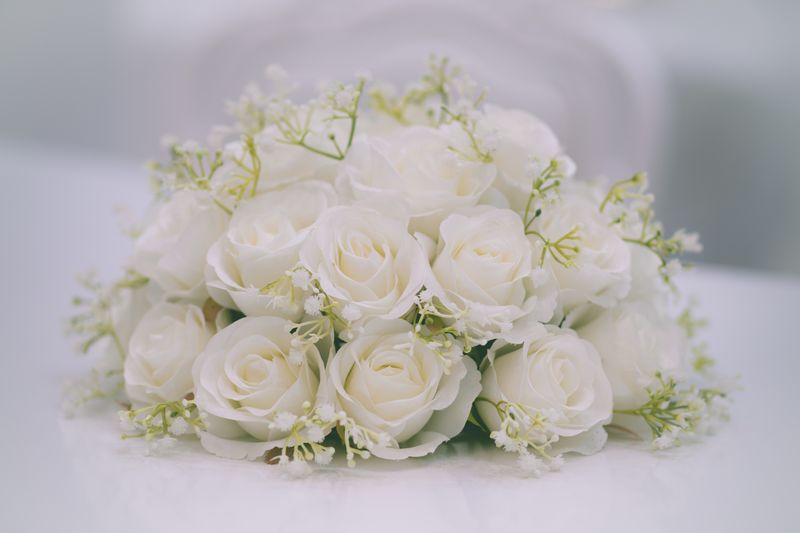 Opulent White Signature Bouquet - Medium