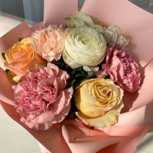 Signature Pastel Rose Arrangement - Grand