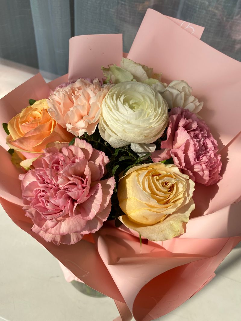 Signature Pastel Rose Arrangement - Grand