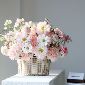 Luxe Cream Romance Box - Small